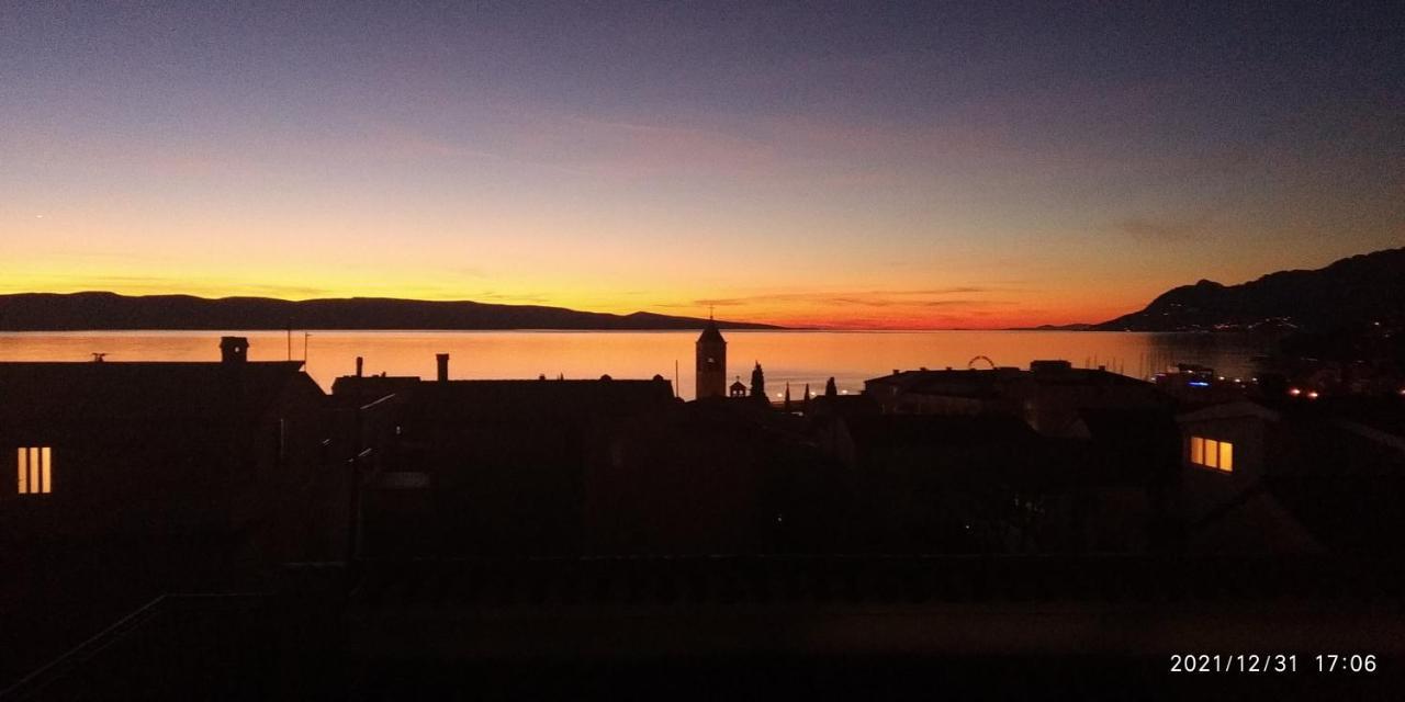 Rooms Tia Baška Voda エクステリア 写真